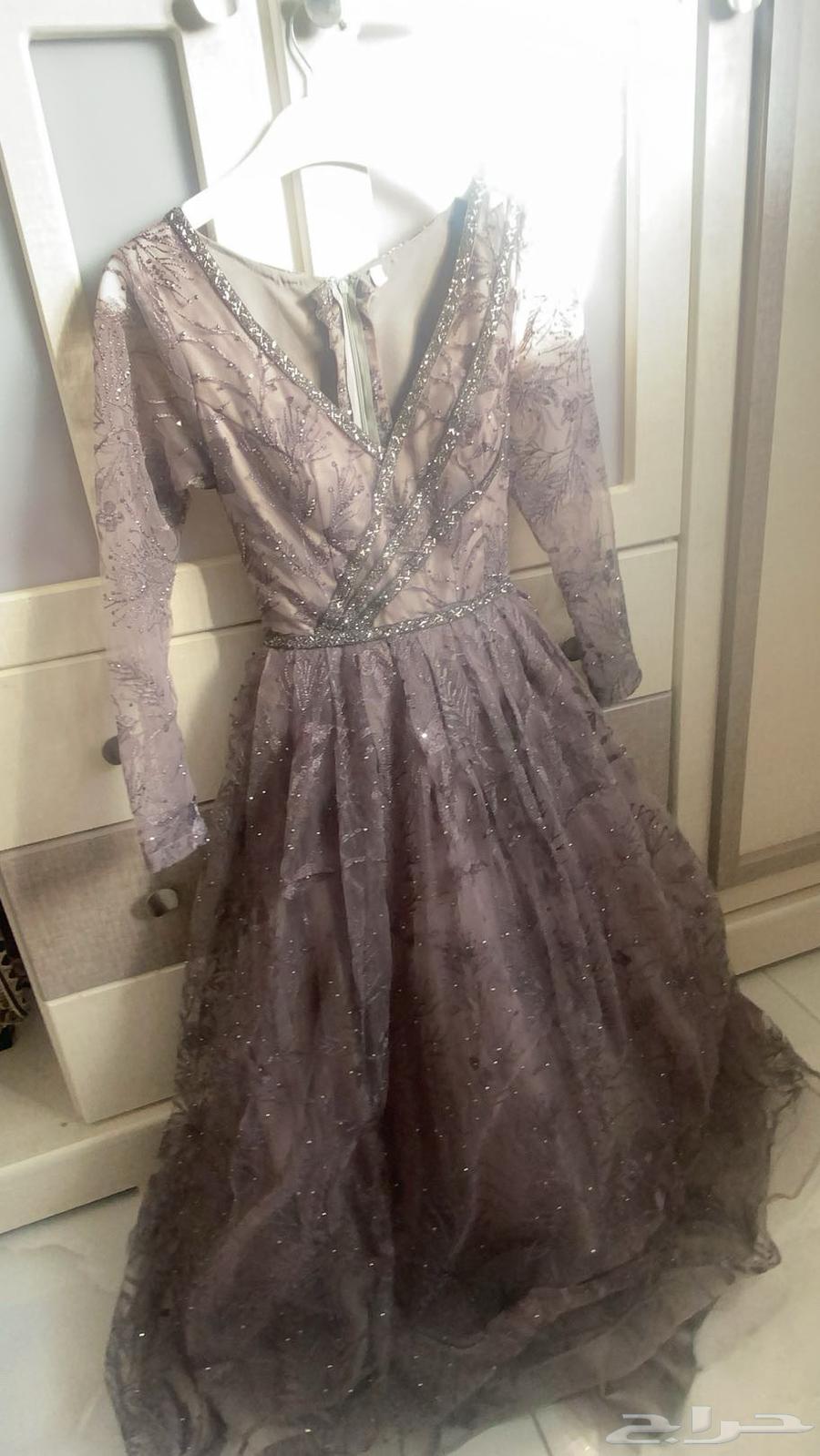 Two evening dresses63086376442755112