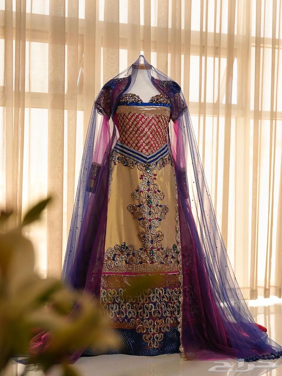 Wedding dress and shoes630892041546261125