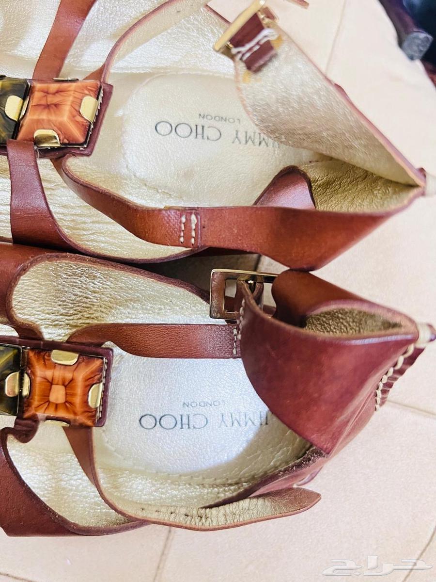 Used shoes63086371215491112