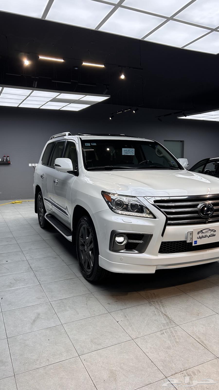 2015 Lexus SUV Full Option Stored63126988515842114