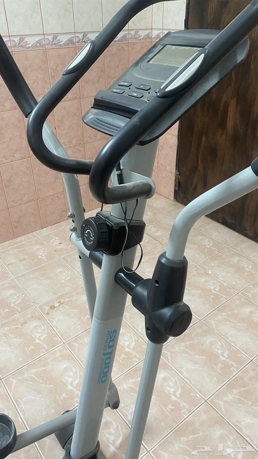 Exercise device63084731440385112