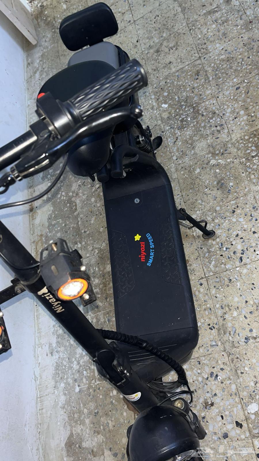 Scooter for sale, it needs new brakes and brake pads, nothing else63084701072770113
