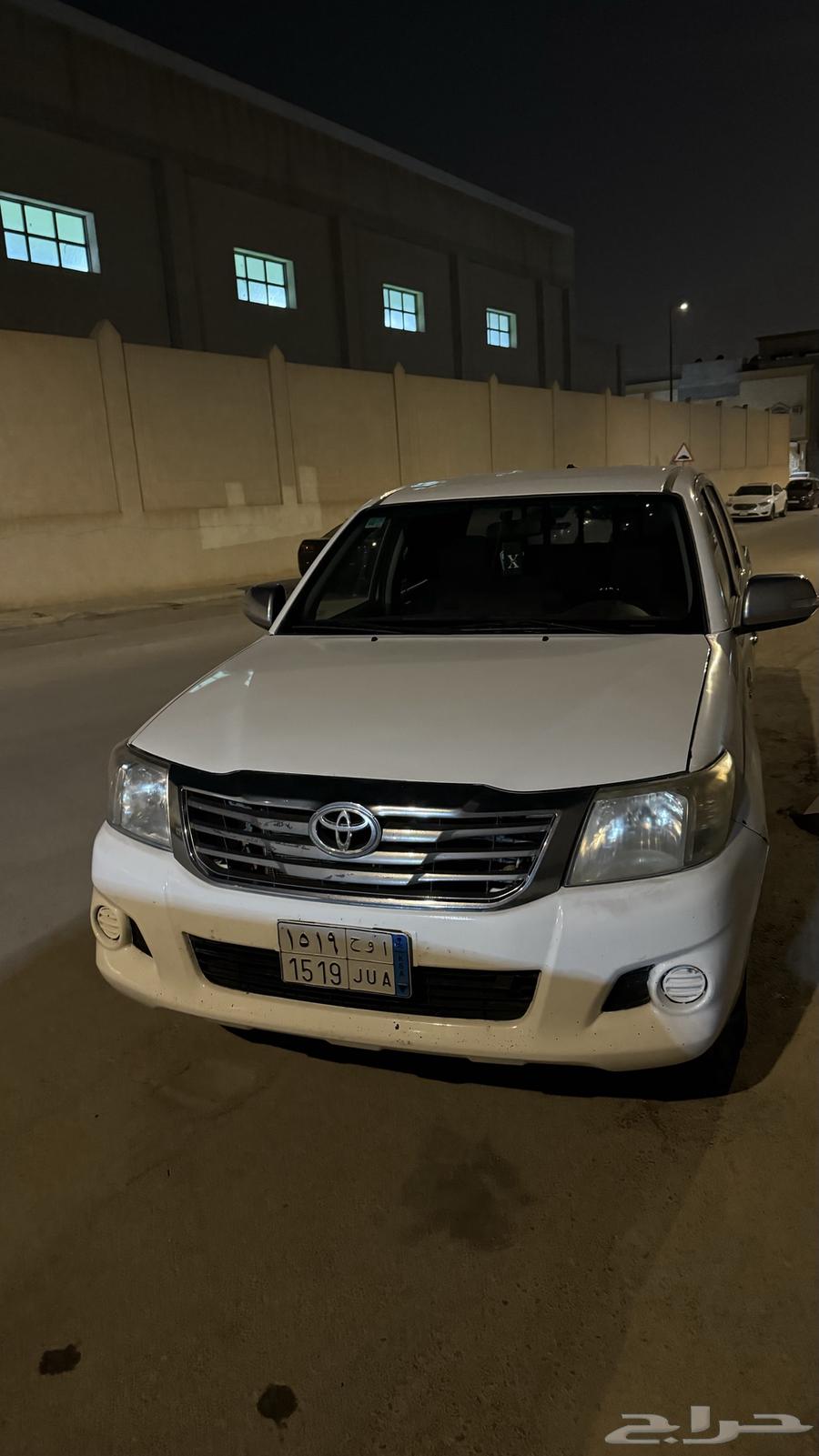 HiLux63131318744066112