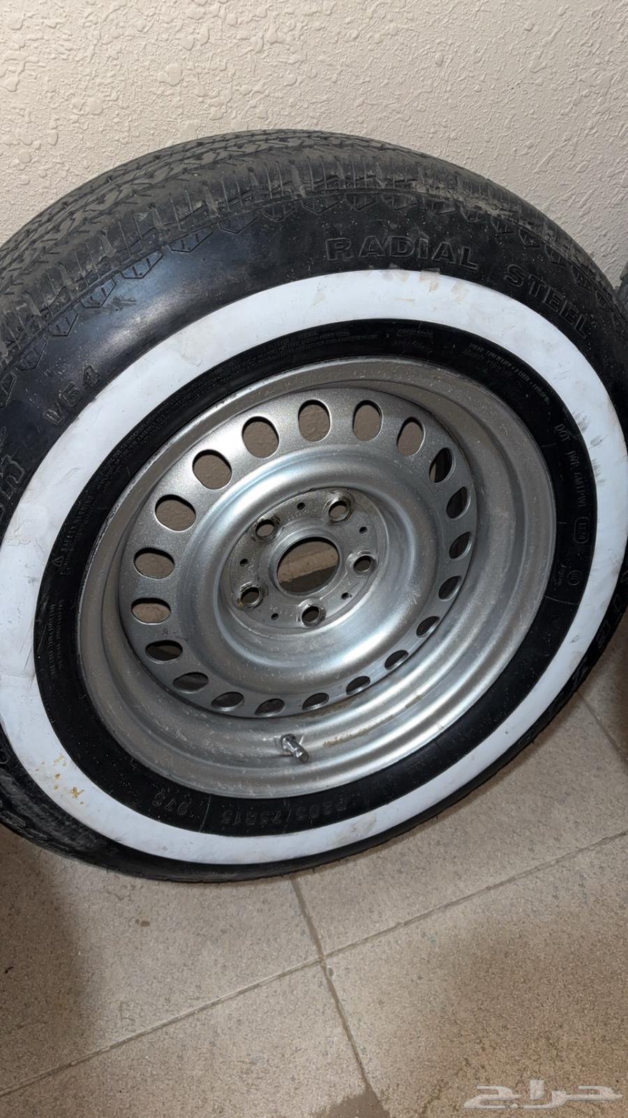 Original Mercedes rims, Hilux Thai sprayers inside for sale63085156248706112