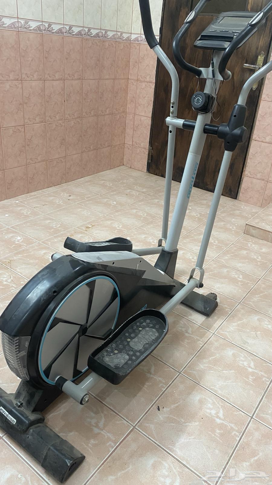 Exercise device630847314403851122