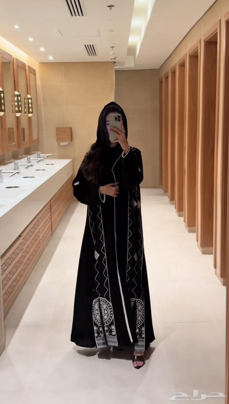 عبايه للبيع630855911896341122