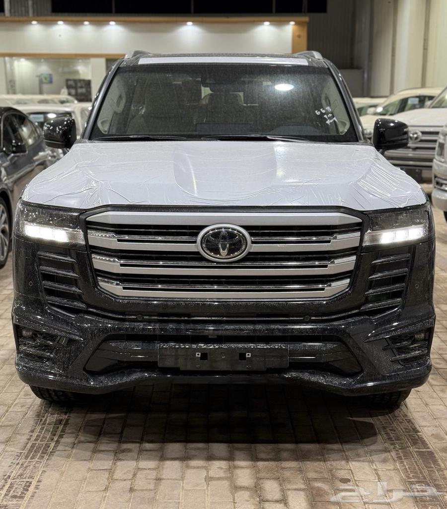 تويوتا لاندكروزر ( GXR-L5 ) 2024 خليجي ( 322 ) شامل631289482193931112