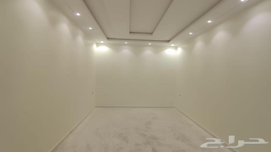 فيلا درج زاويه شغل نظيف جنوب الرياض 280 م للبيع63011206300802112
