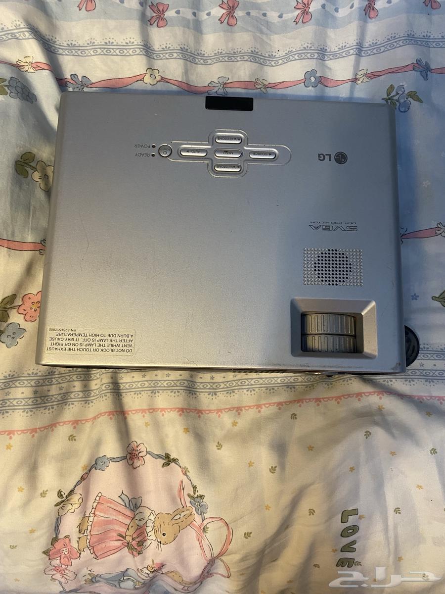 LG projector63227520505218114