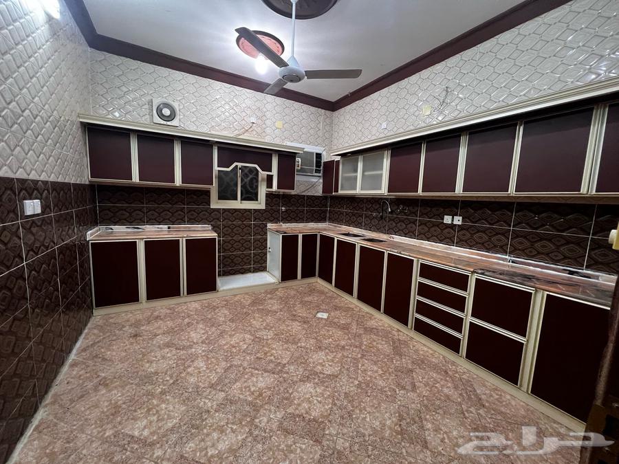 Apartment for rent 6 rooms - Mahayil 20 thousand negotiable630109174430731126
