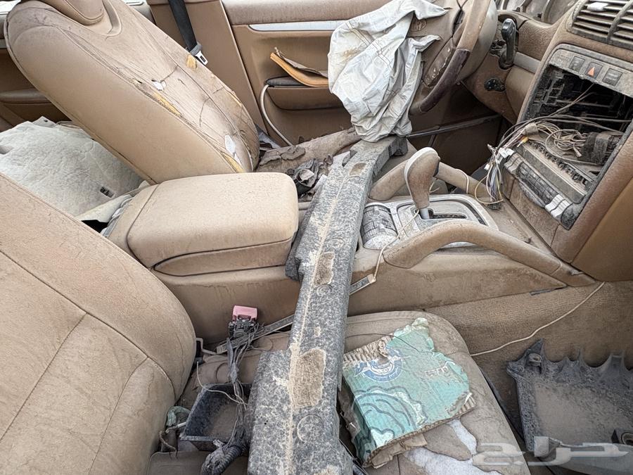 Porsche 2006 model disassembled engine transmission all parts63128196543107111