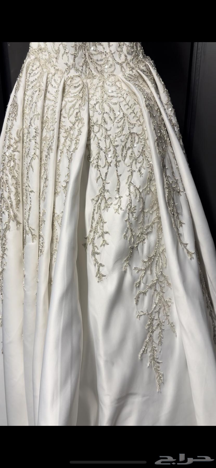 Full wedding dress with veil and bodice, used for 4 hours, size M63085135488258112