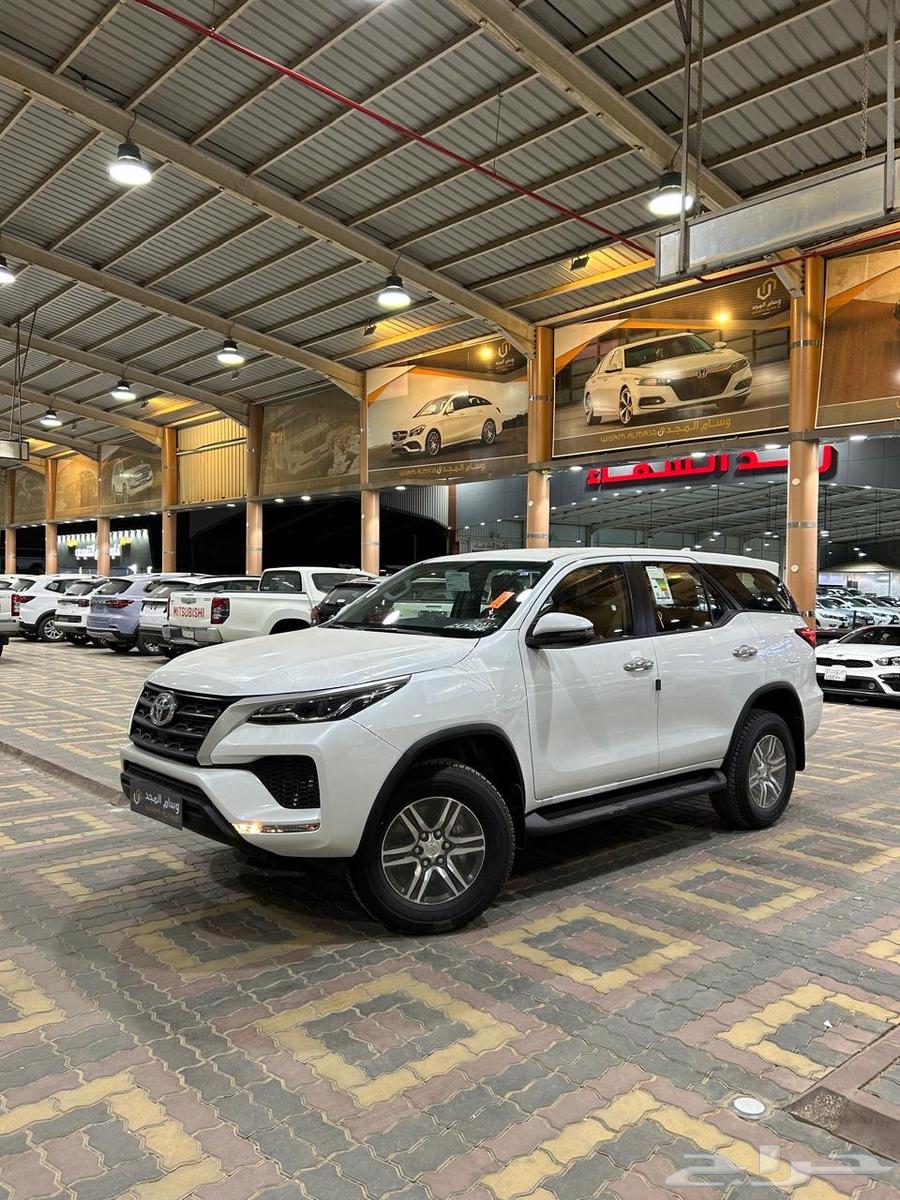 Toyota Fortuner GX2 gasoline, without double cab, 2025, price 112,80063130507075330111