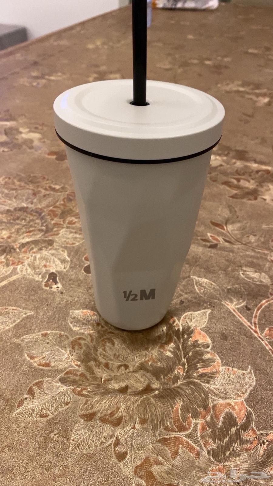 Half a million white cups63081885391746112