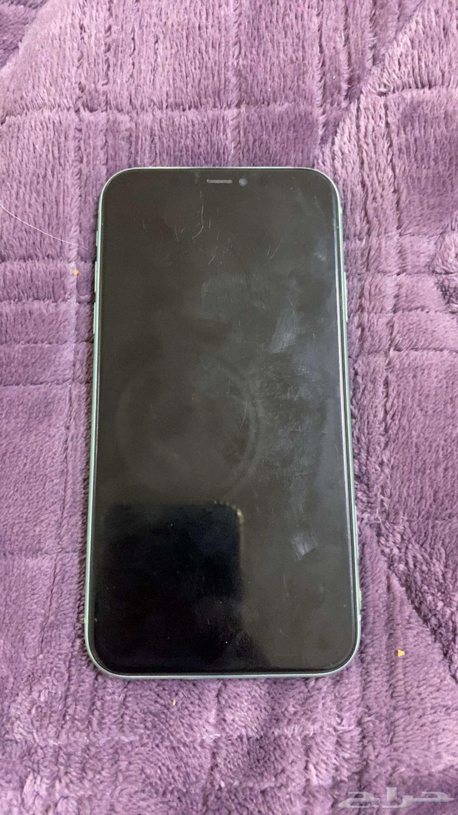 ايفون 11 فيه مشكله خفيف63082278199938112
