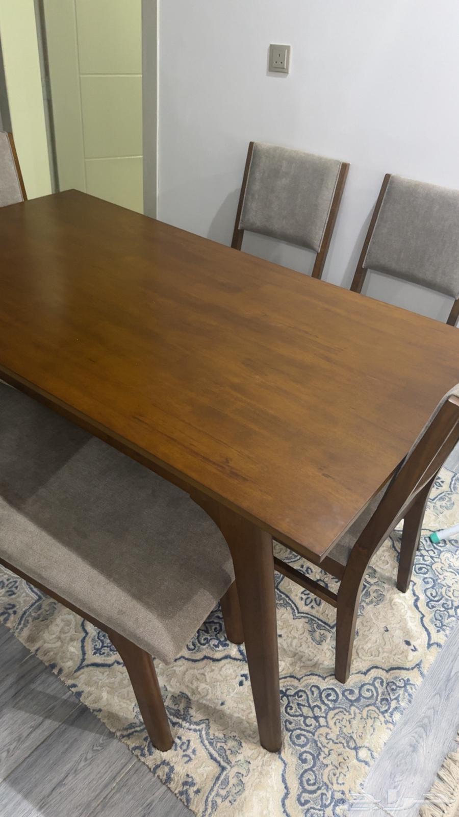 New dining table from Home Center63081874884609111