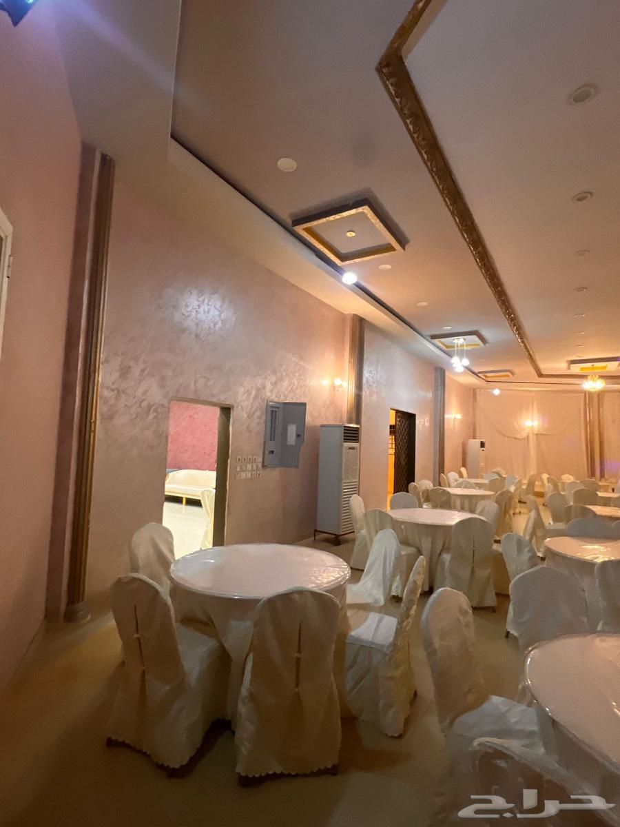 Furniture, tables and chairs for urgent sale63084347190657114
