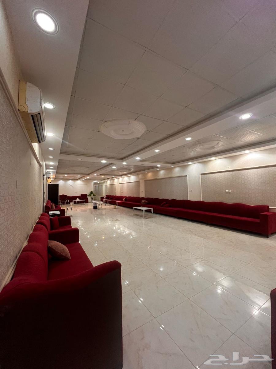 Furniture, tables and chairs for urgent sale630843471906571123
