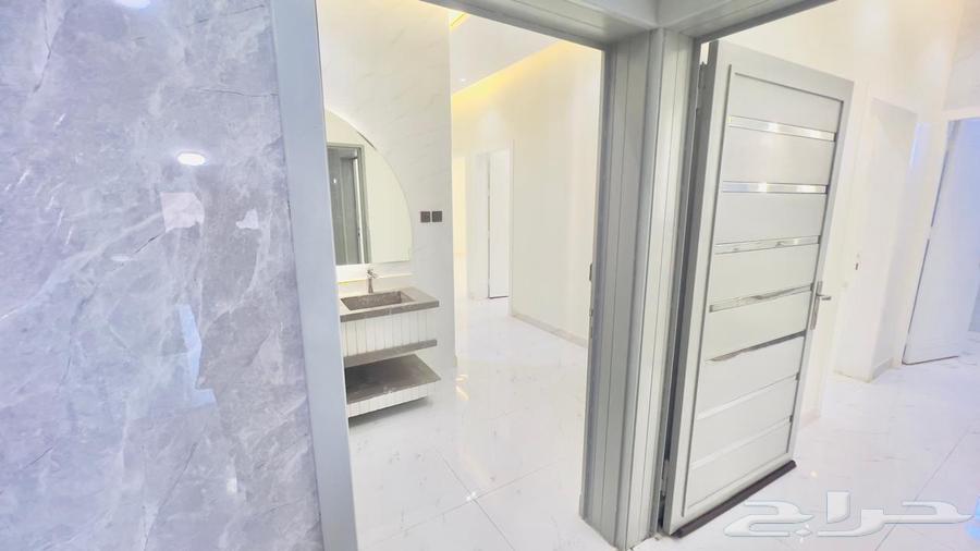 Upper apartment for sale63011589360387111