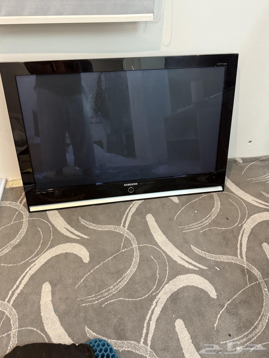 For sale Samsung 42 inch LCD Full HD television63081034761601112