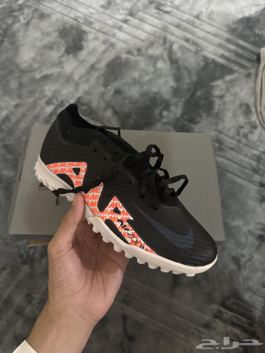 Football shoe with its accessories63082263566595111