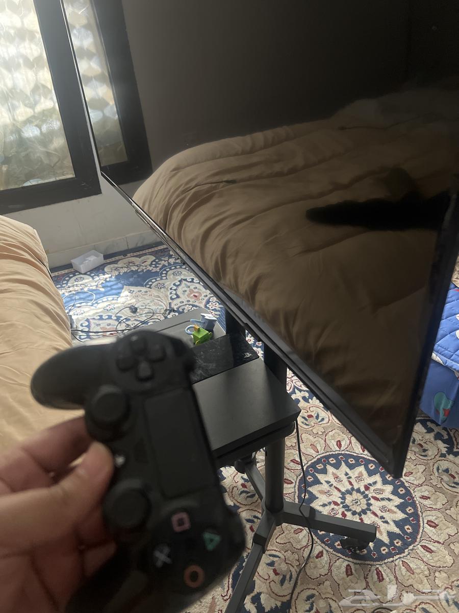 تلفزيون سوني مقاس 50 مع ستاند جديد من نون مع بلستيشن 4 ويد63082689351297112
