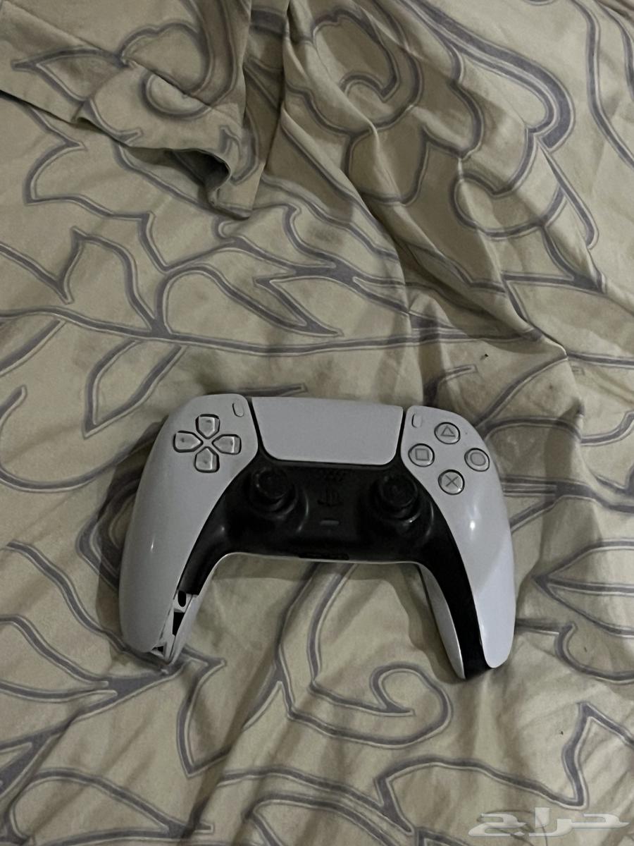 Sony's hand 5 is broken63082699056387110