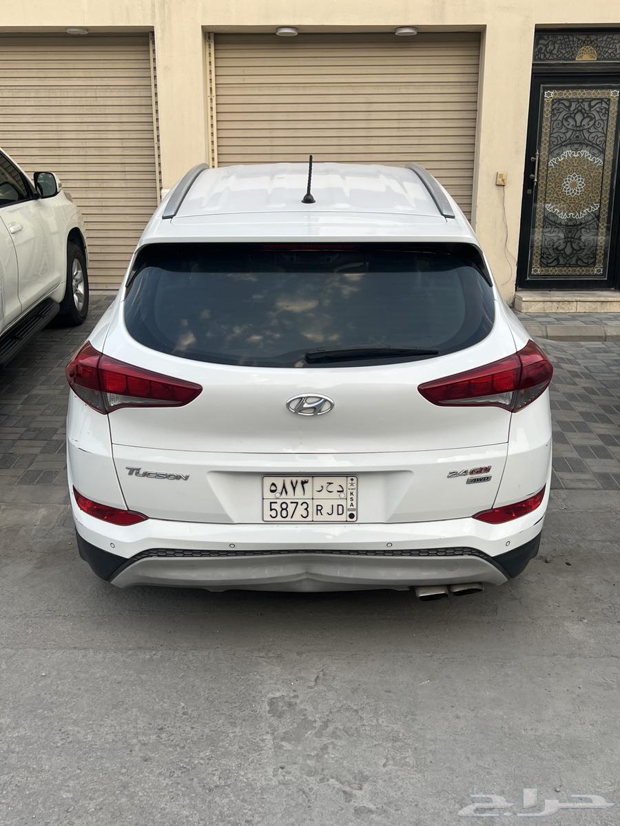 Hyundai Tucson 2017  274000 km63125065056641111