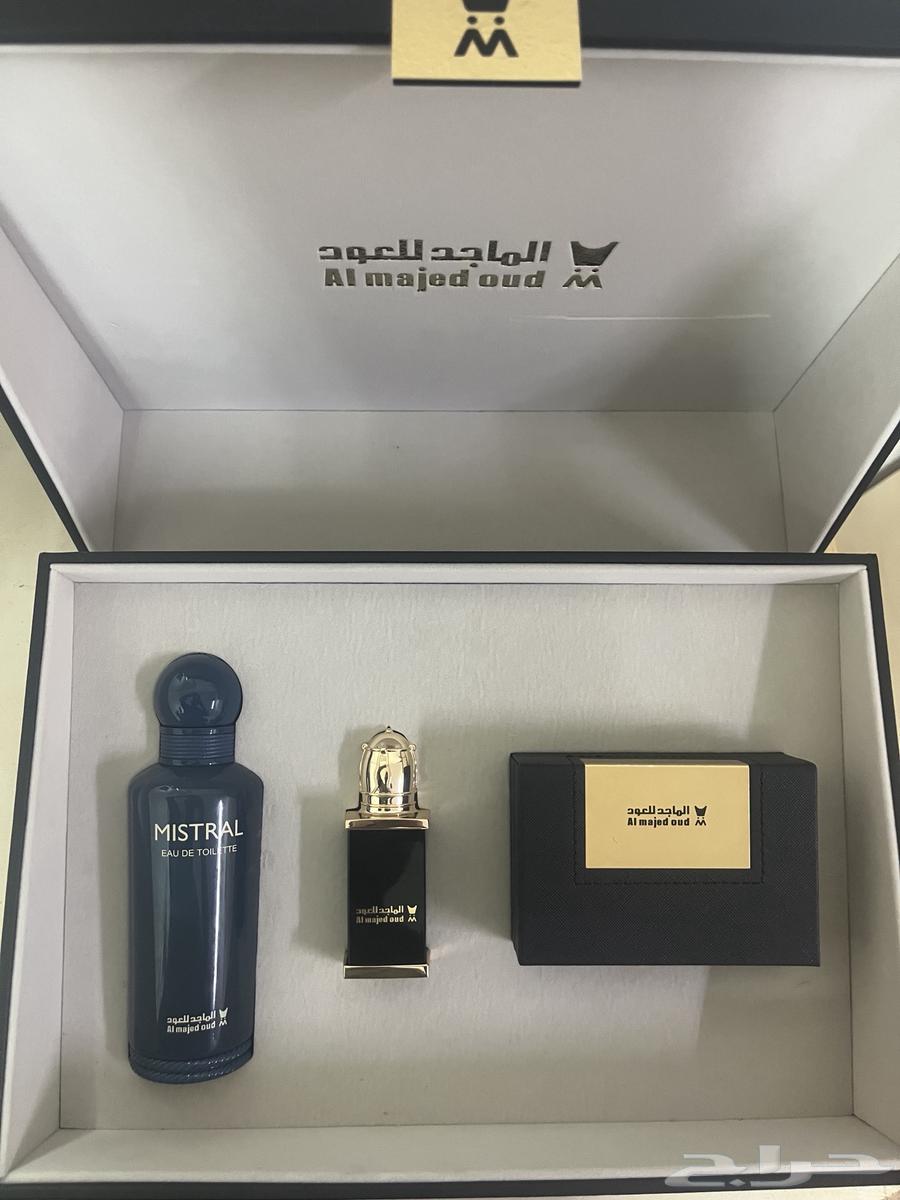 صندوق هديه جلد الماجد للعود63082726549635112