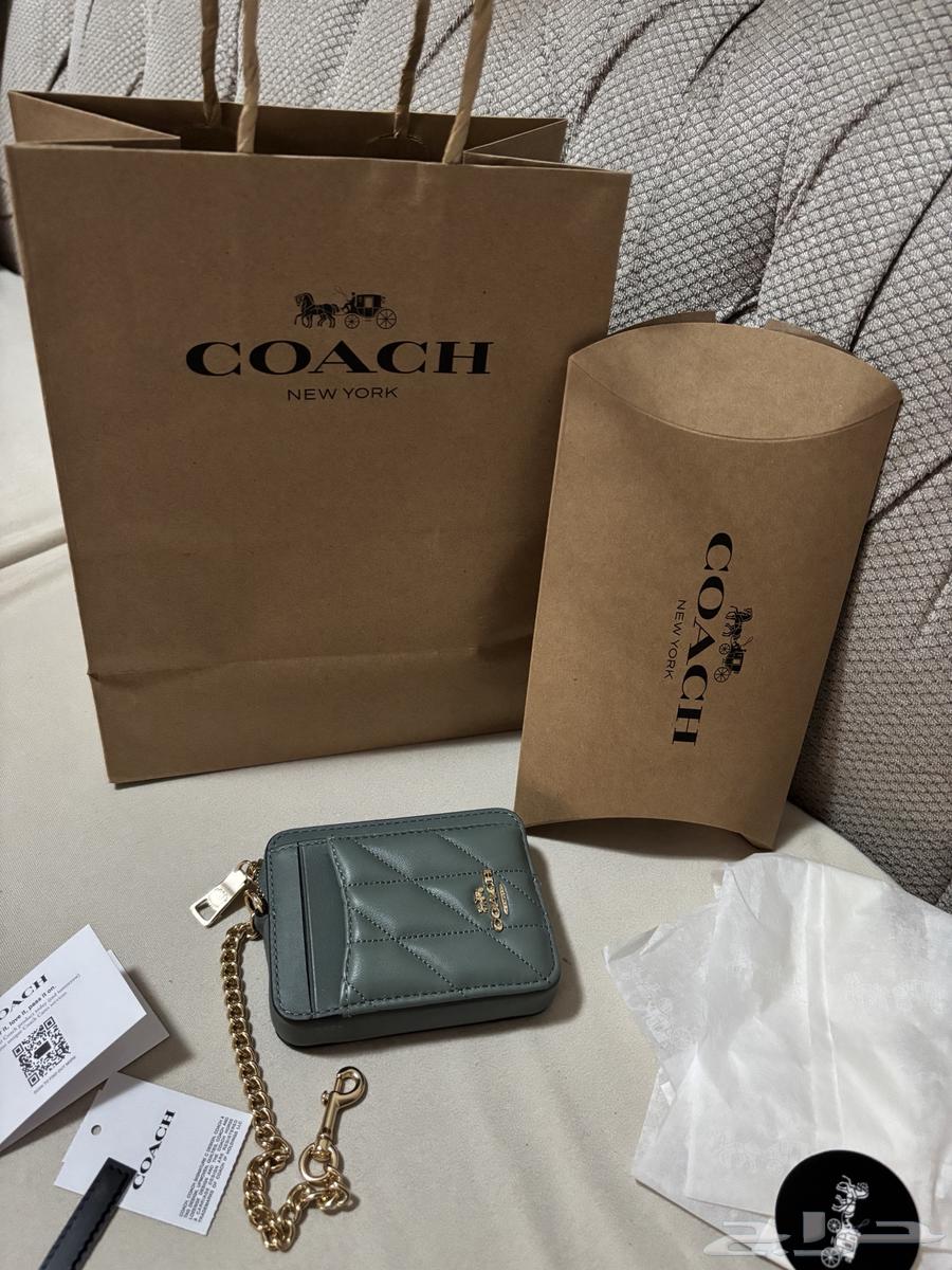 Genuine Coach wallet, almost new for sale coach wallet63083474935939119