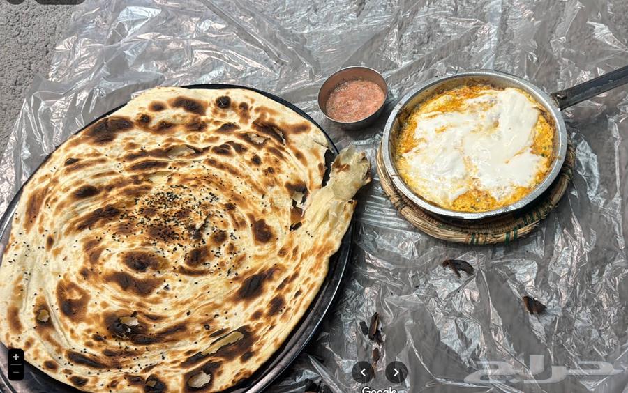Excellent restaurant for takeout, serving traditional breakfast, rice and chicken boxes.63082268394370111