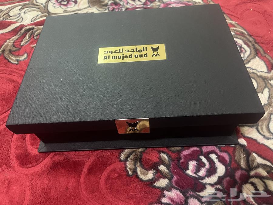 صندوق هديه جلد الماجد للعود63082726549635113