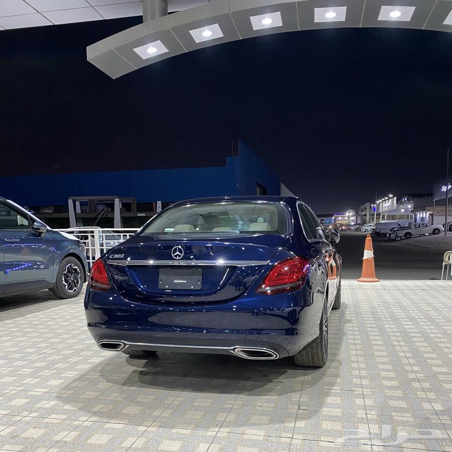 Mercedes C300 2020 model, clean used car, body and agency63124381511811112