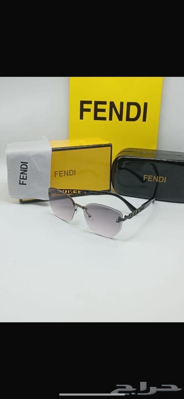 High quality branded glasses63081885407106112