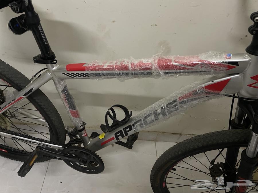 Sports bike 40063392280954242111