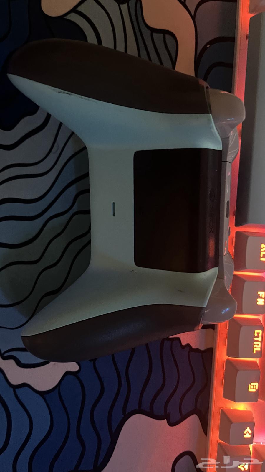 Xbox controller63080182586881111