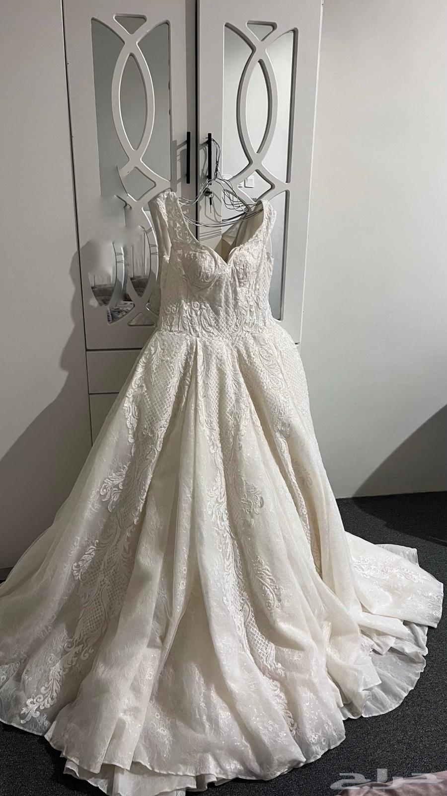 Wedding dress for sale63078527869954118