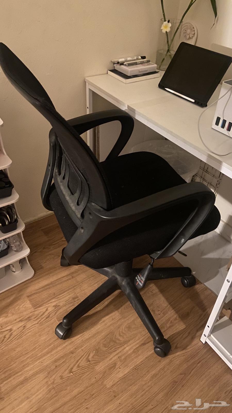 Office desks and chairs for sale on offer63081059097345112