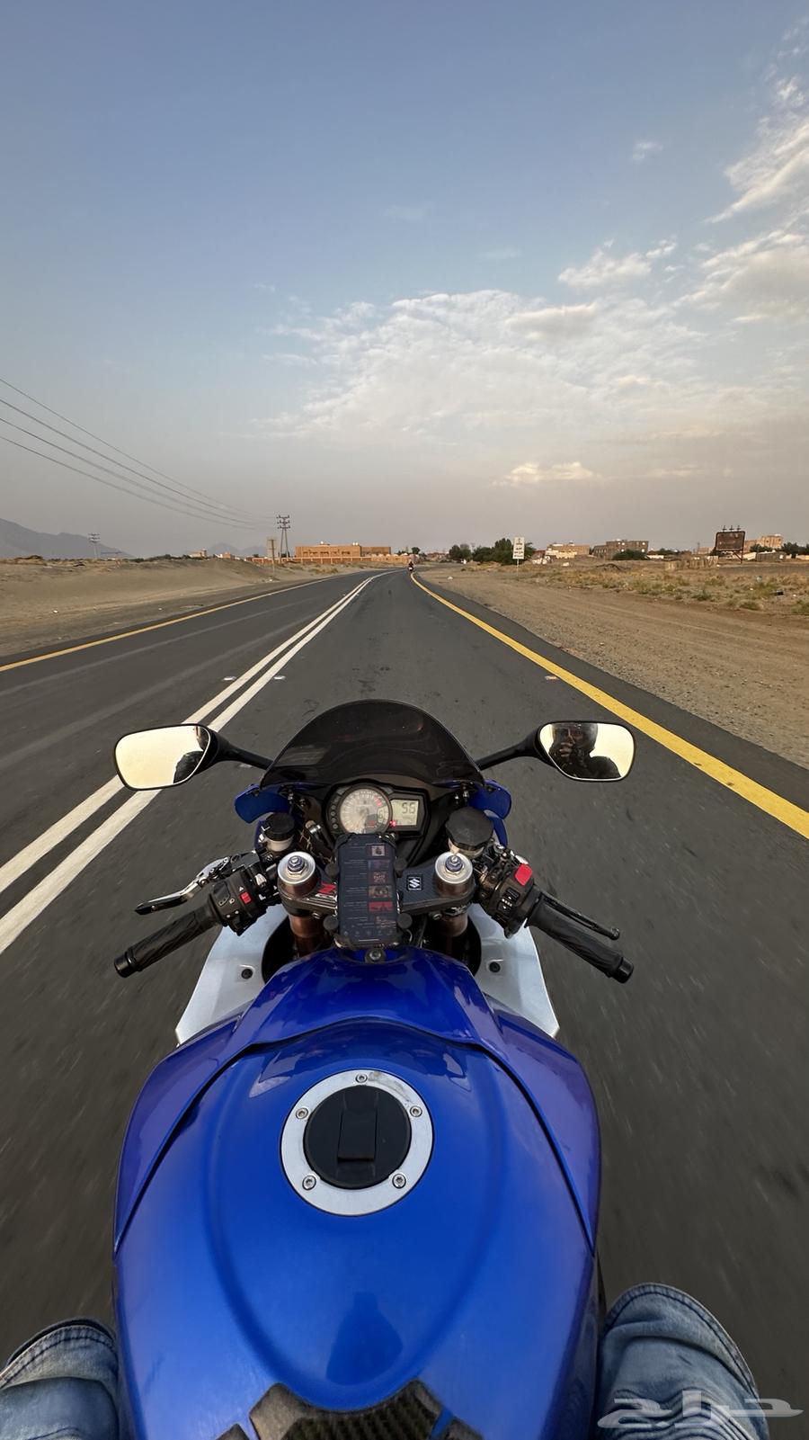 The road challenge. (A travel simulation course on mountain roads).63078552911873111