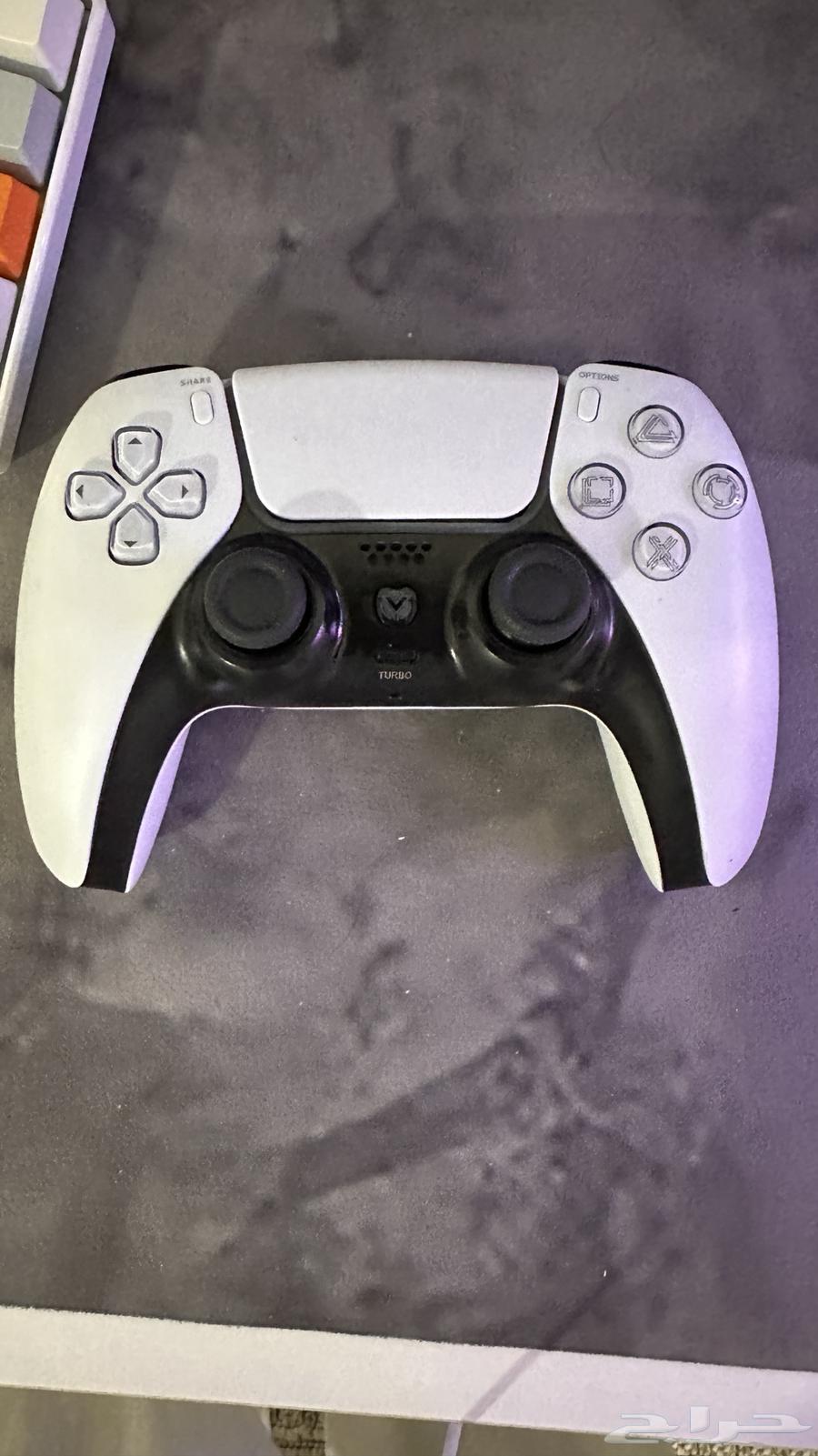 Sony hand five63078147846273114