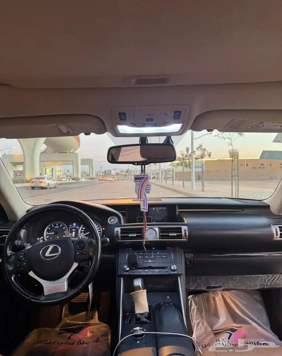 Lexus LS 201663120296434561112