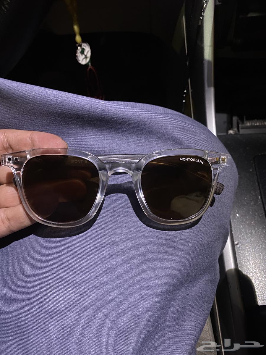 Glasses63079415813762112