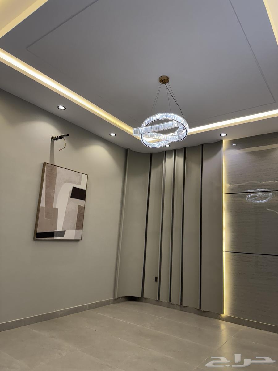 فيلا بتشطيب مميز دبل هايت وسكاي لايت63012945814529114
