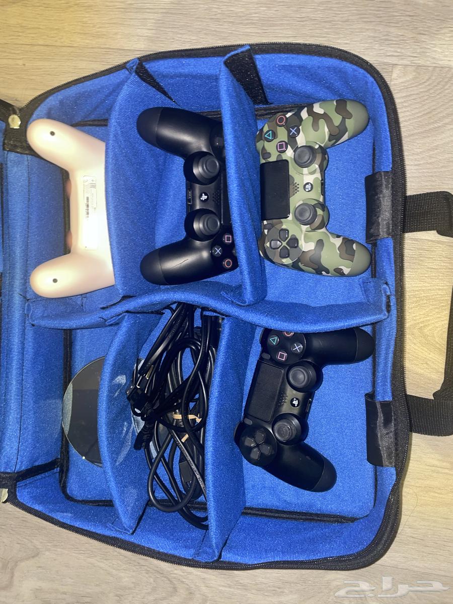 Sony 4 and 2 controller with 10 tapes for 100 riyals63080642035203111
