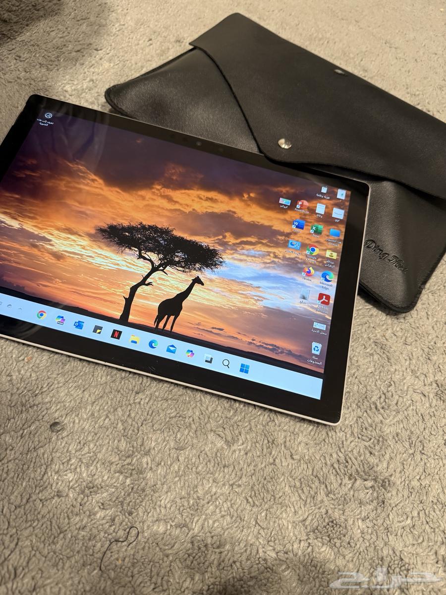 Microsoft Surface Pro 763078961584897113