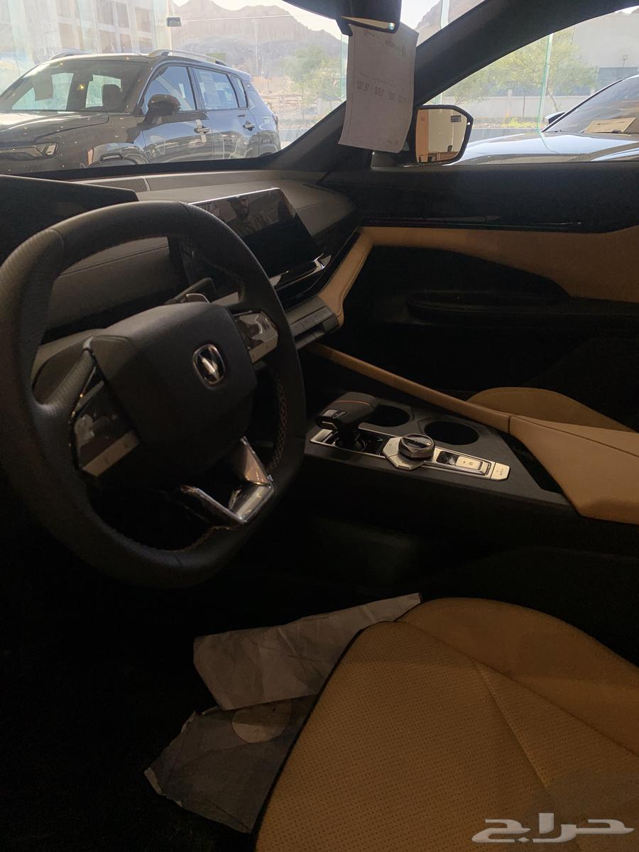 Shanghan Yoni 2025 model, inclusive of tax and plates63119155267842113