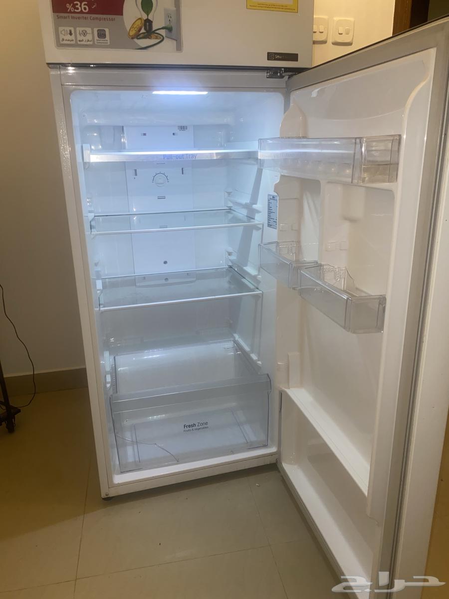 Very clean LG refrigerator63078537689731112