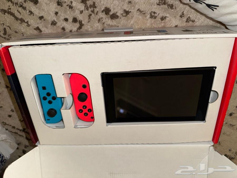 New Nintendo Switch device, never used except for testing once63078542821633112