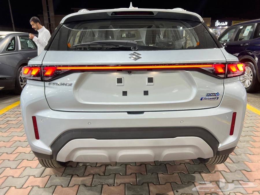 Suzuki Frontix 202563118788952579112
