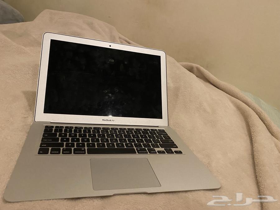 ماك بوك63081054220418113